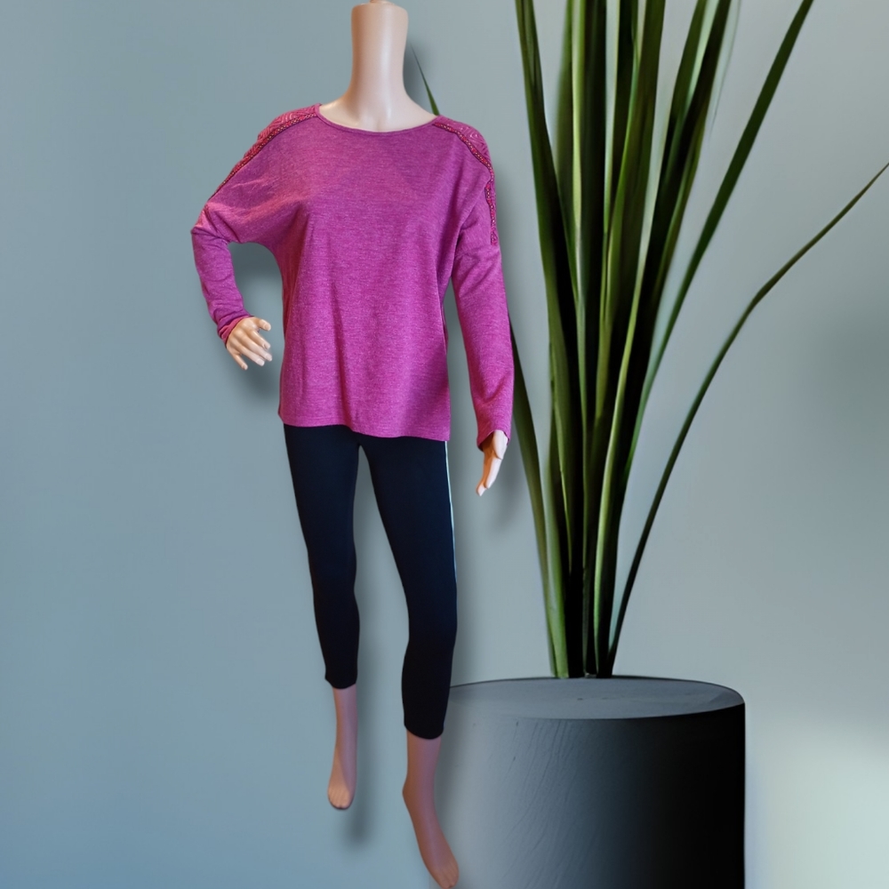 Ya Los Angeles Women's Pink Relaxed Batwing Sleeve Crochet Top - Picture 13 of 16